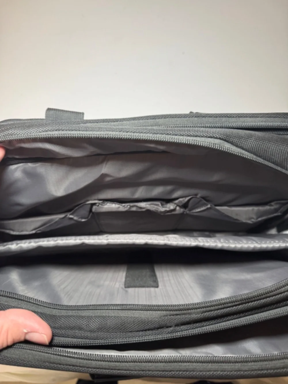 Samsonite Laptop Briefcase Black Expandable Business Travel Bag Shoulder Strap